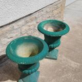 Pair of Medici Vases in old reconstituted stone 1950s