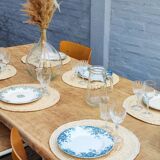 Farm table