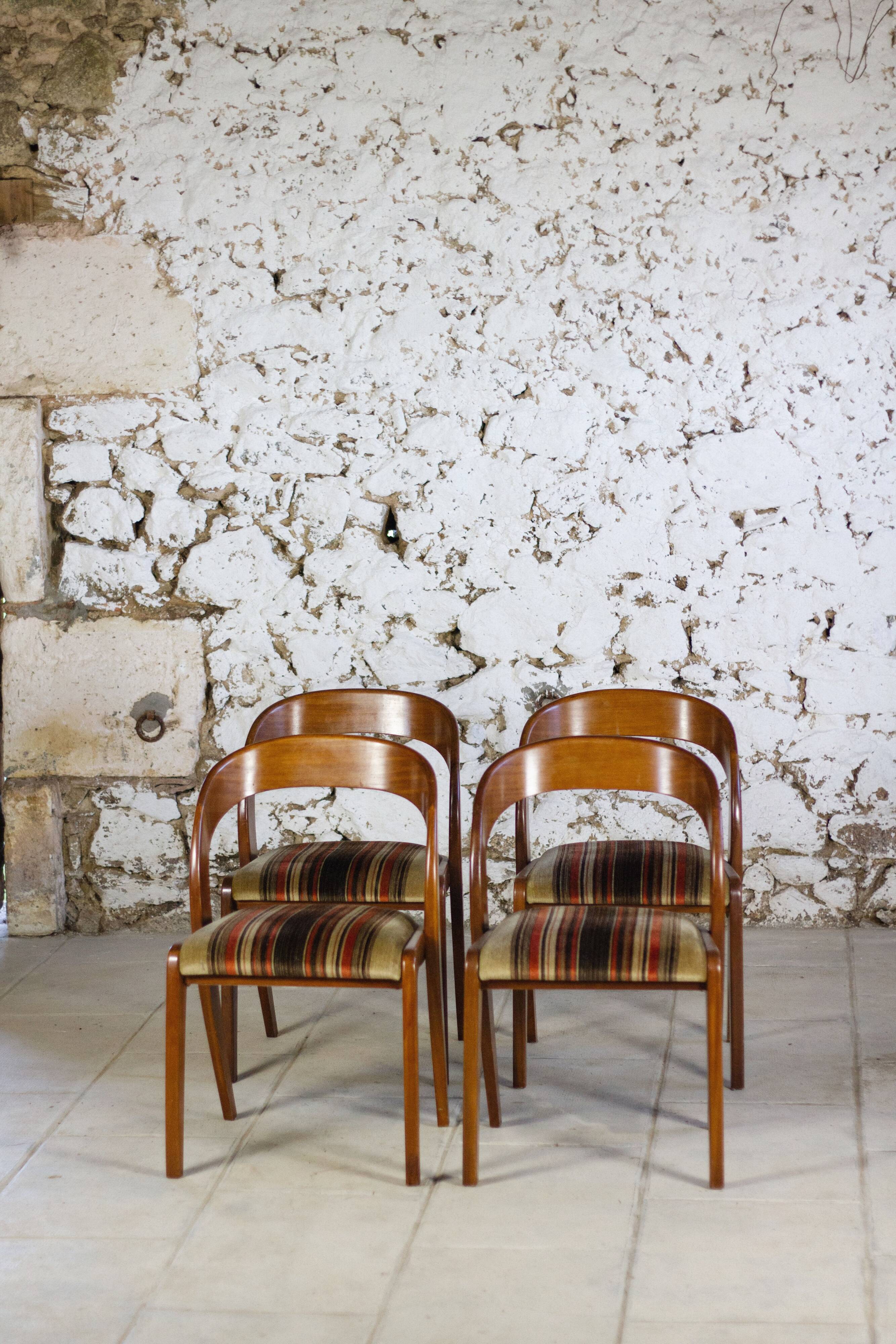 4 Baumann Gondola chairs