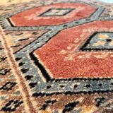 Handmade Pakistani rug