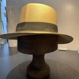 Forme à chapeaux