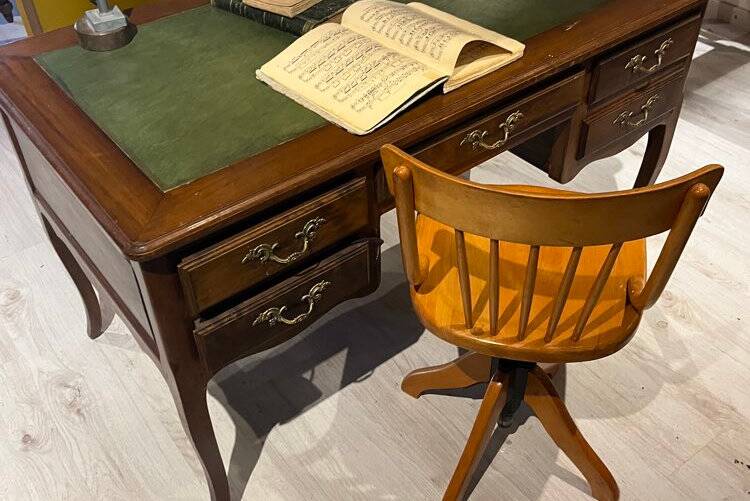 Bureau vintage bois et cuir