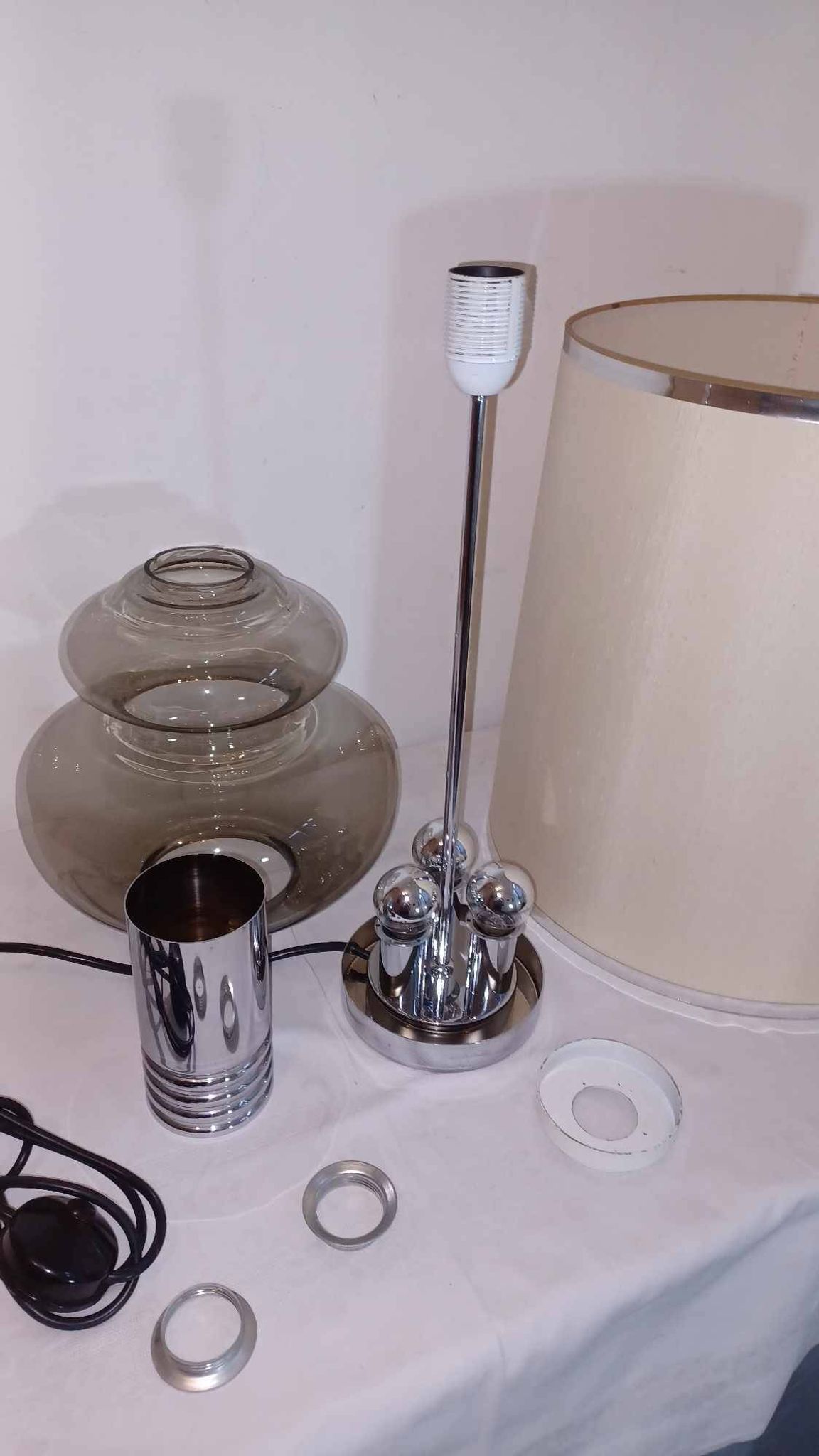 Mid-20th century table lamp by Doria Leuchten, 1970s.