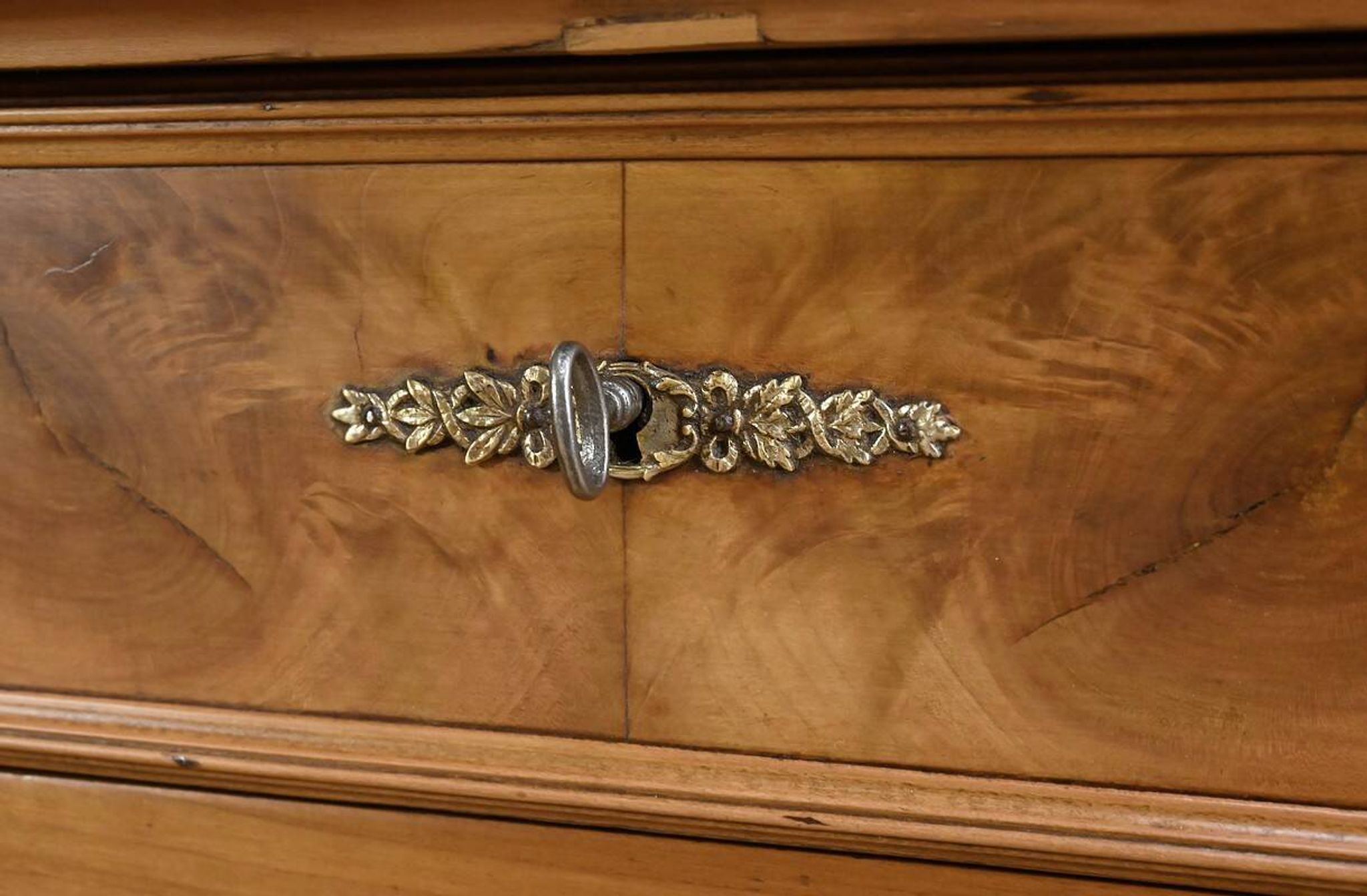 Cherry wood chest of drawers, Louis-Philippe style – 1900