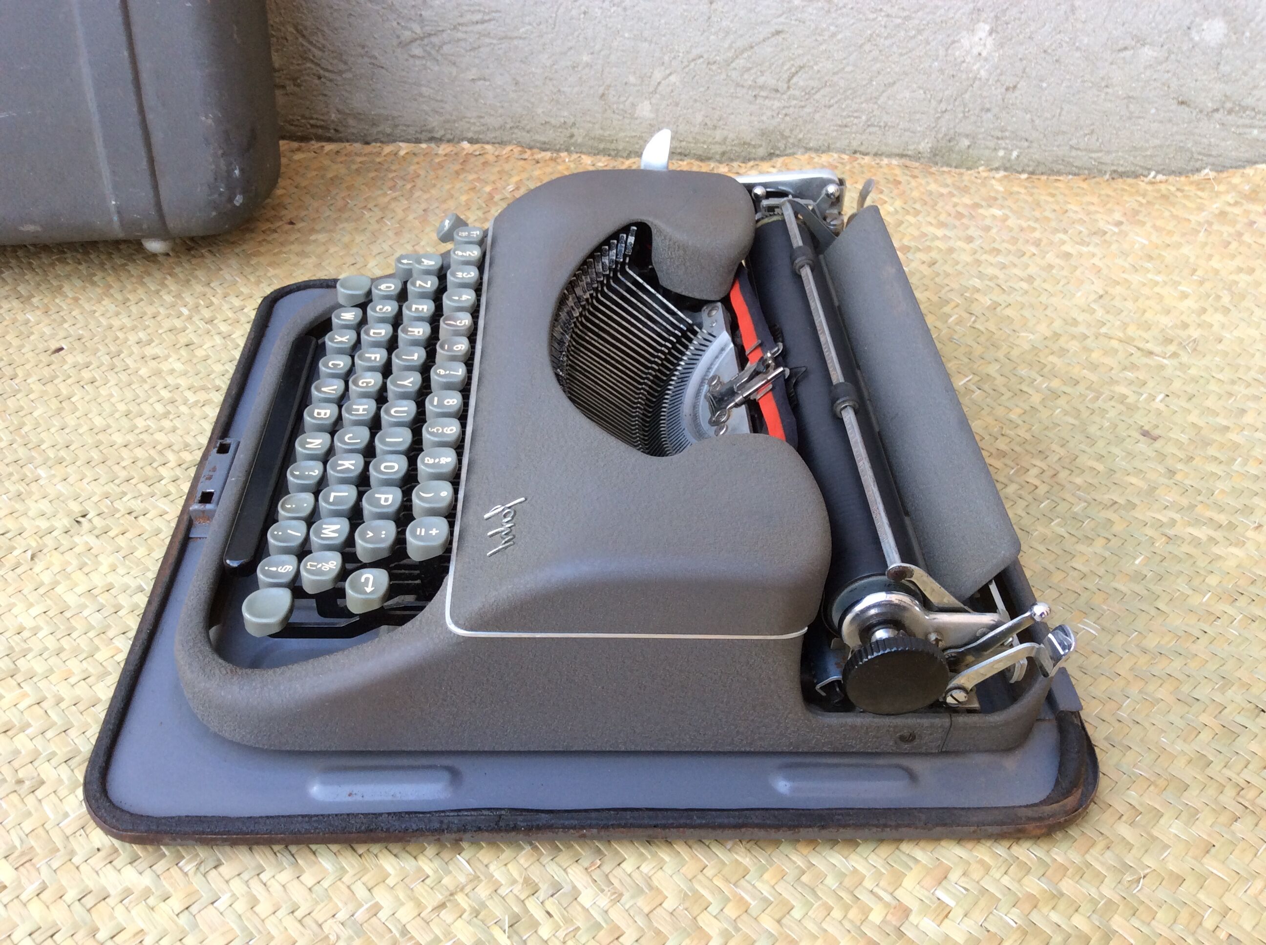 Typewriter Japy years 50-60