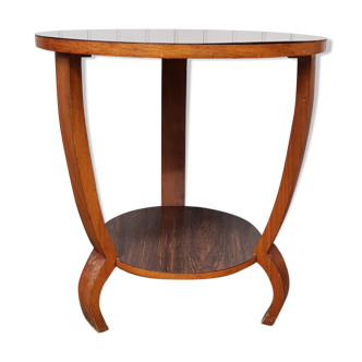 Round tripod vintage table