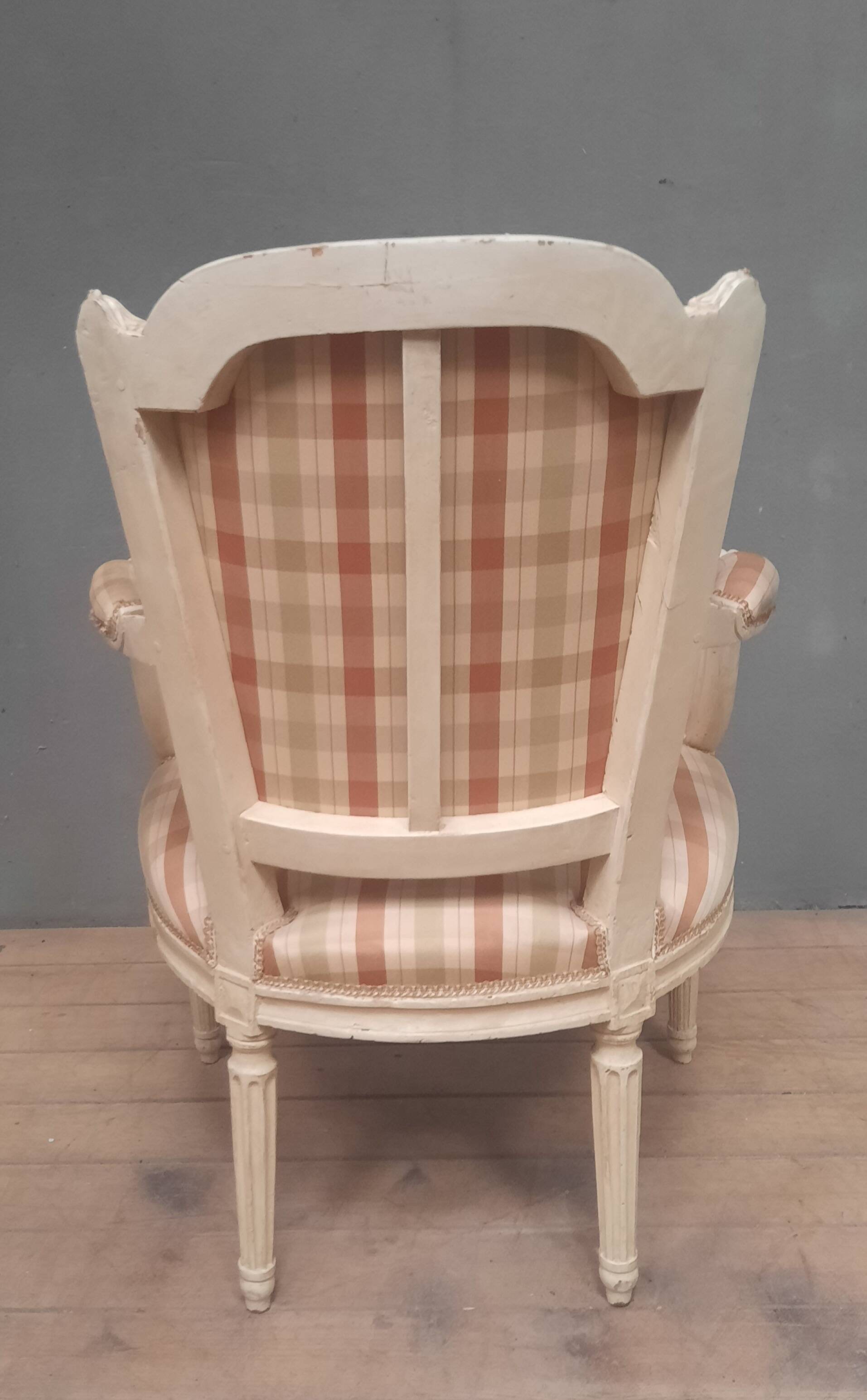 Lacquered armchair in the Louis XVI style