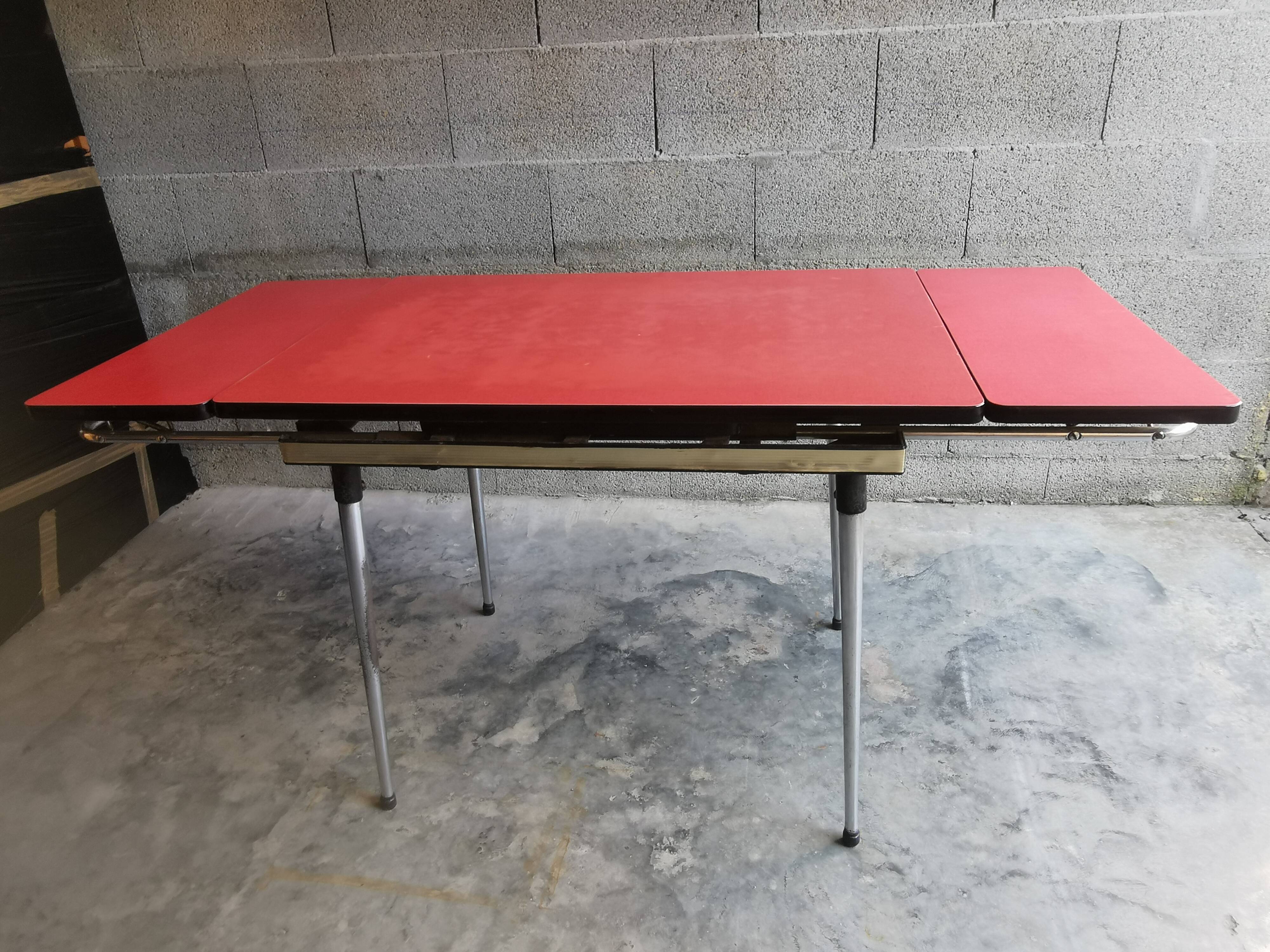 Vintage formica table and 4 chairs