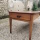 Table de ferme et 8 chaises
