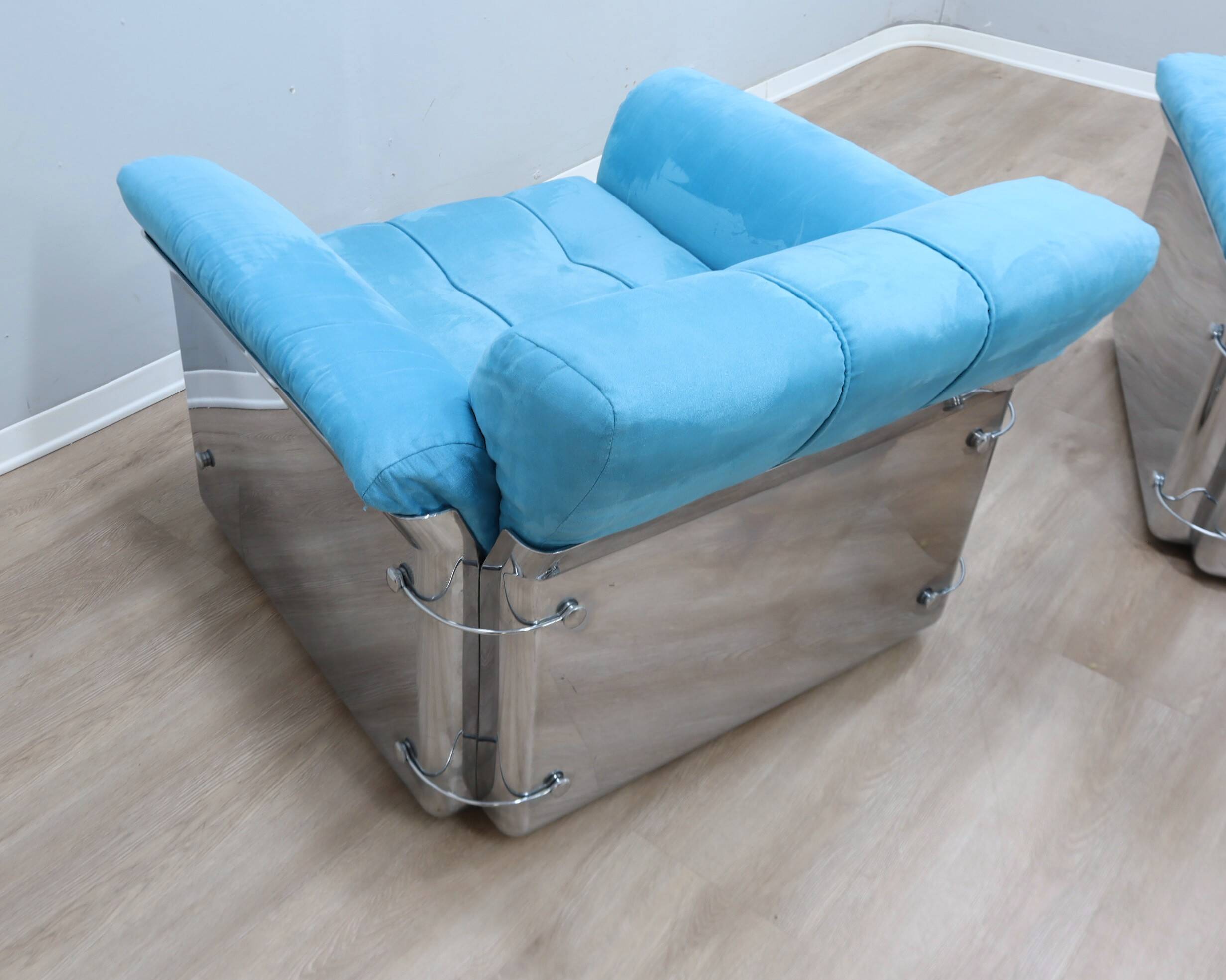 Fauteuils Larissa Saporiti des années 1970 par Vittorio Introini