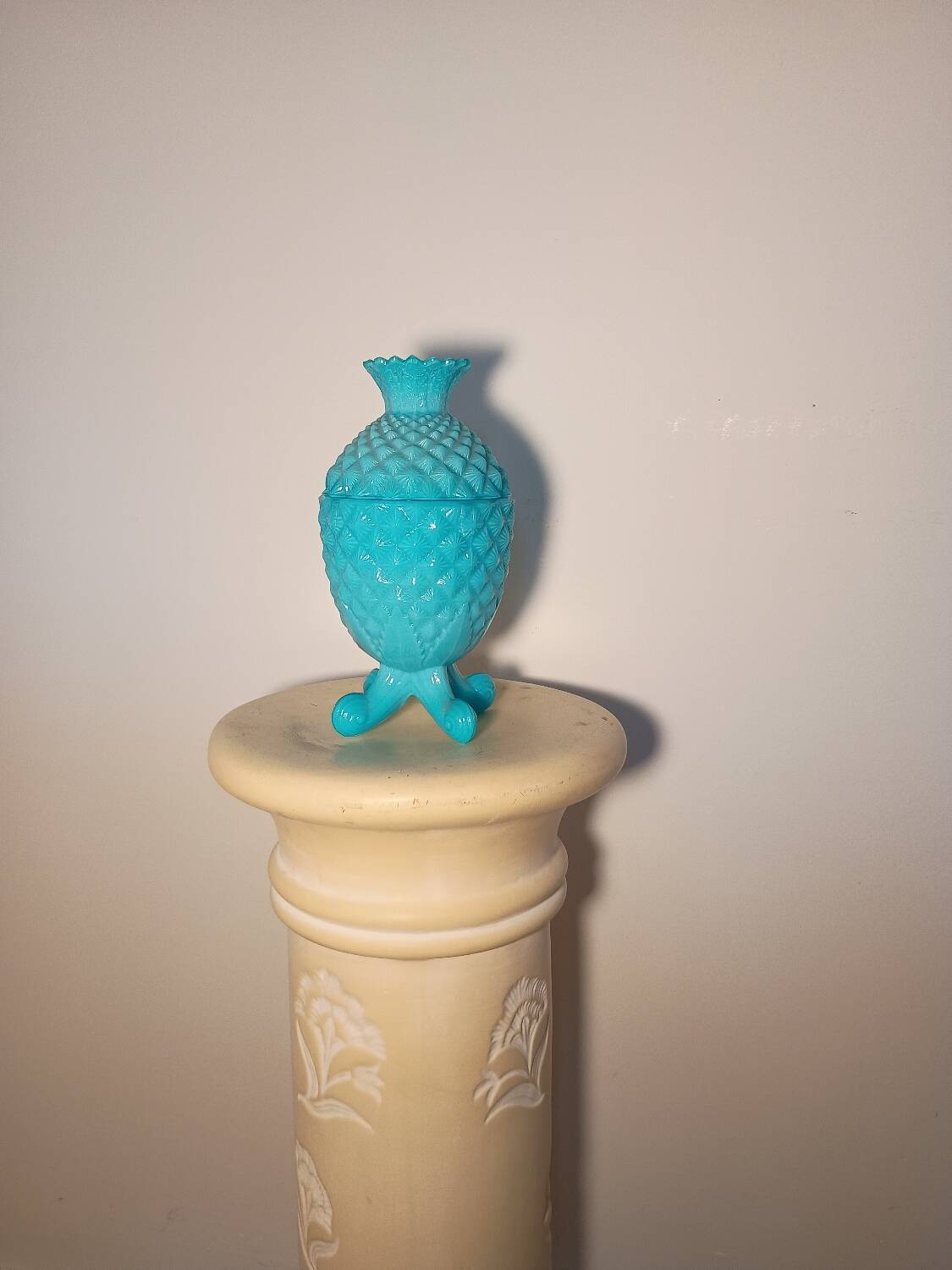 Fair opaline