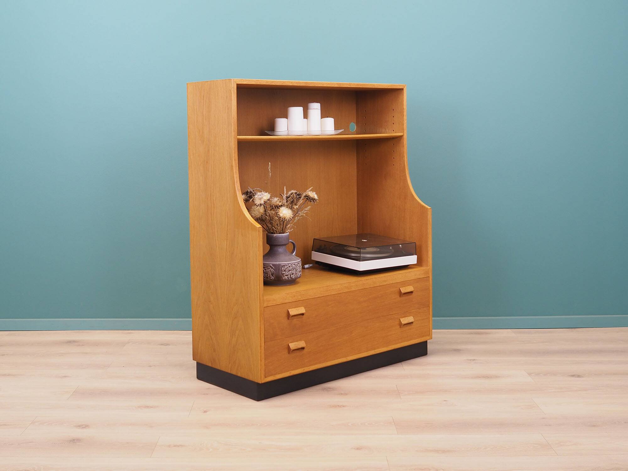 Ash bookcase, Danish design, 1970s, designer: Børge Mogensen, manufacturer: Søborg Møbler