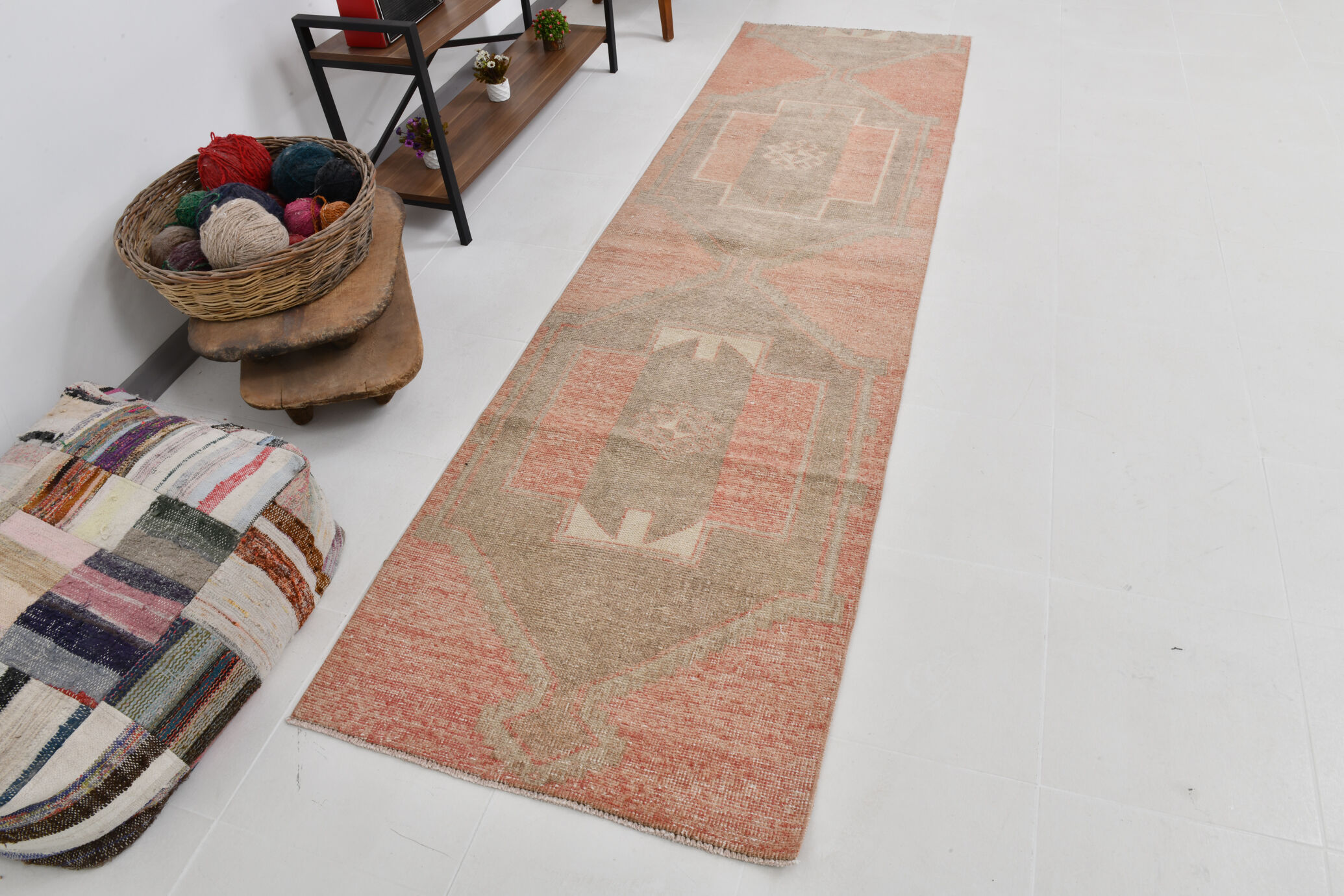 Oriental runner rug 304x88cm
