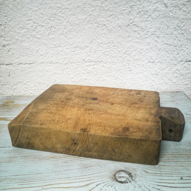 Wooden cutting board