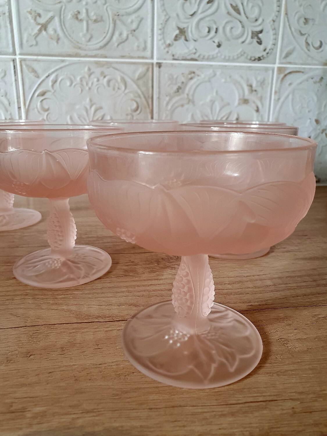 Pink dessert service