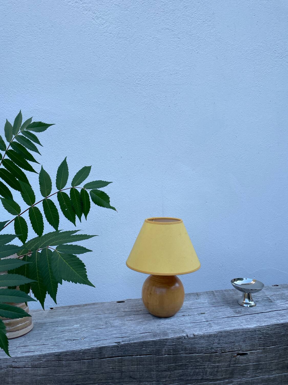 Turned wooden ball bedside lamp 1990
