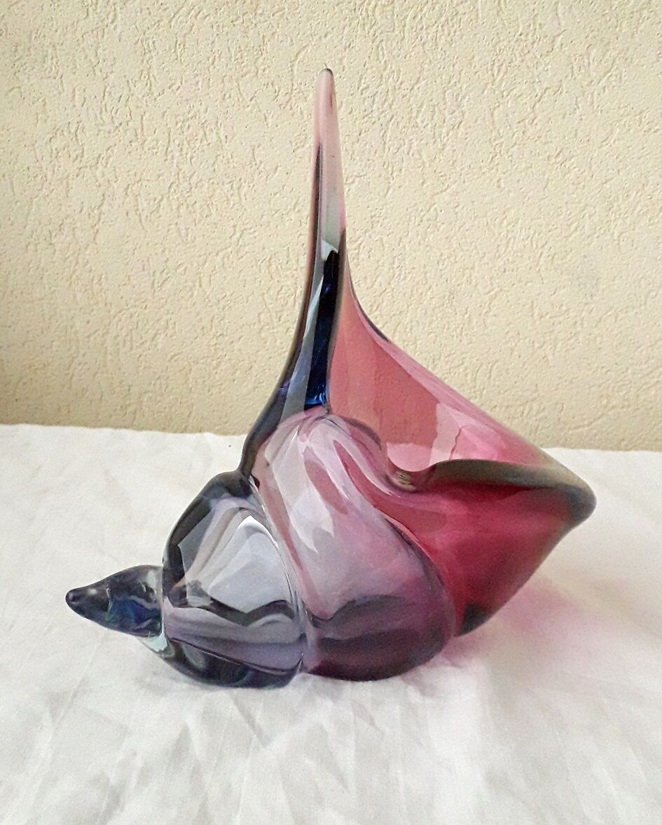Ashtray shell glass