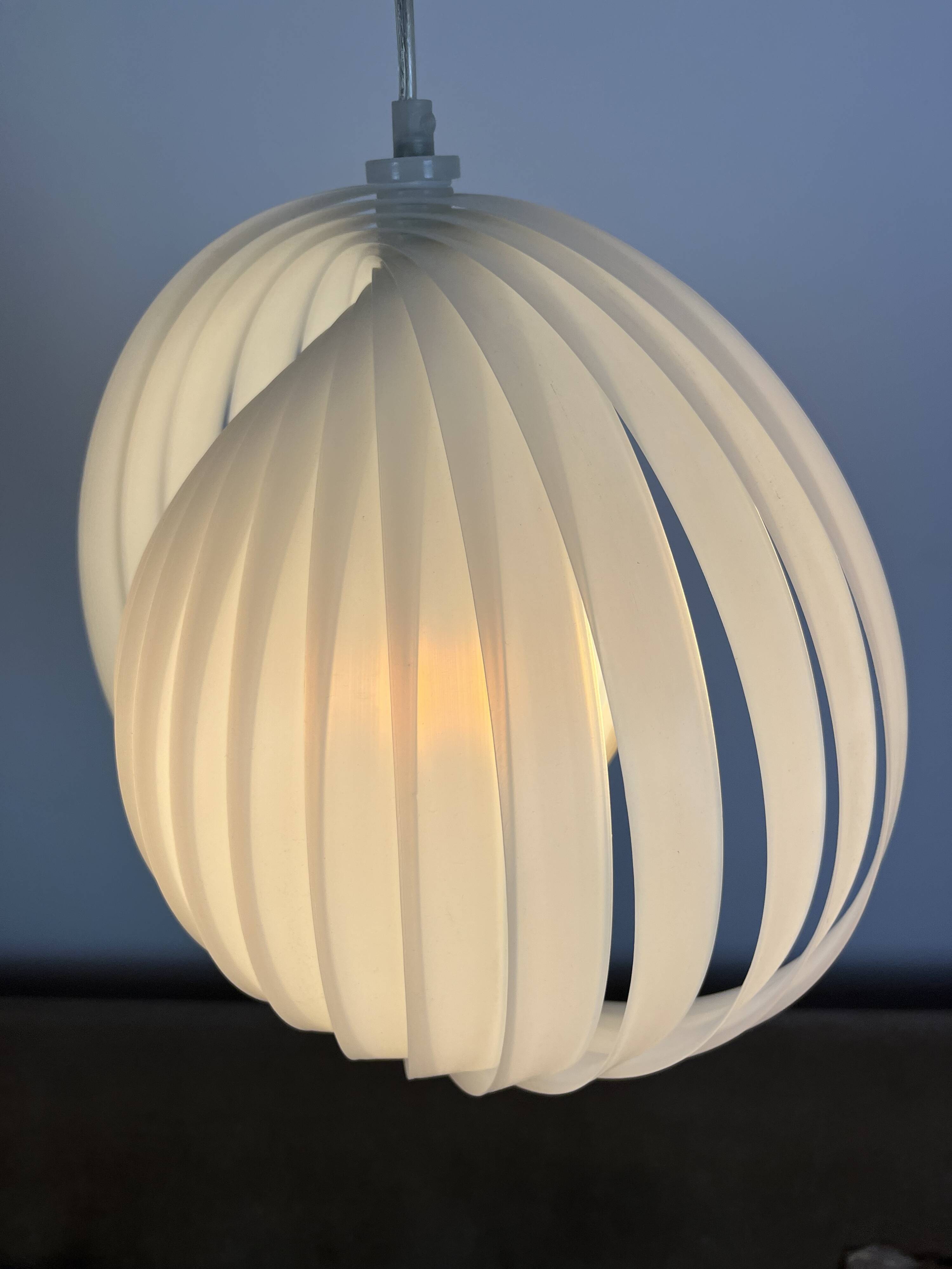 Suspension Moon par Kare Design, années 80