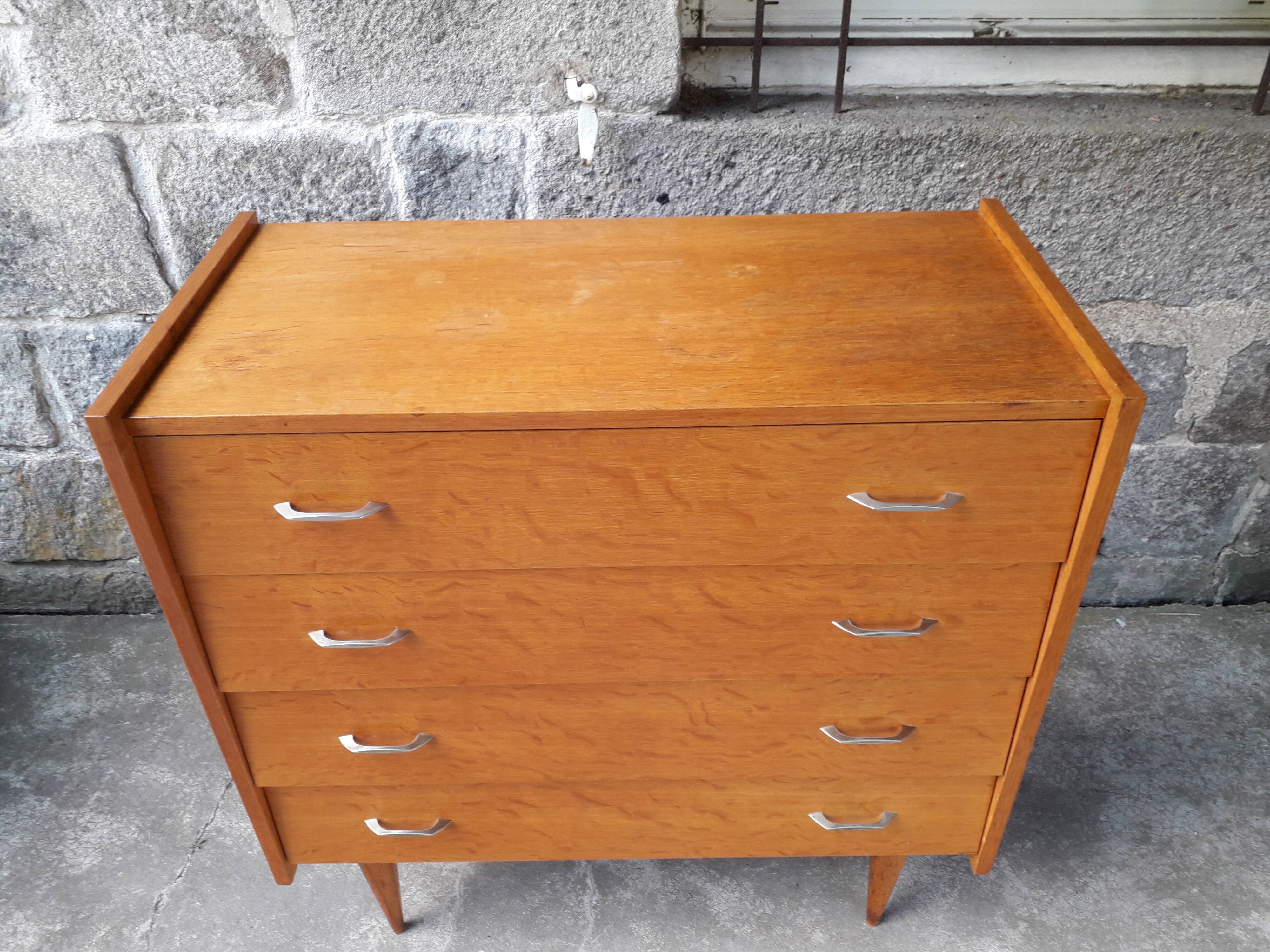 Vintage chest of drawers