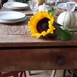 Farm table