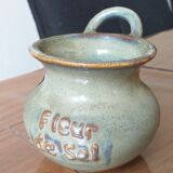 Small pot fleur de sel in Sandstone