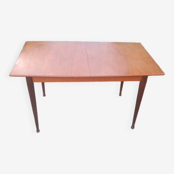 Table tonneau scandinave extensible