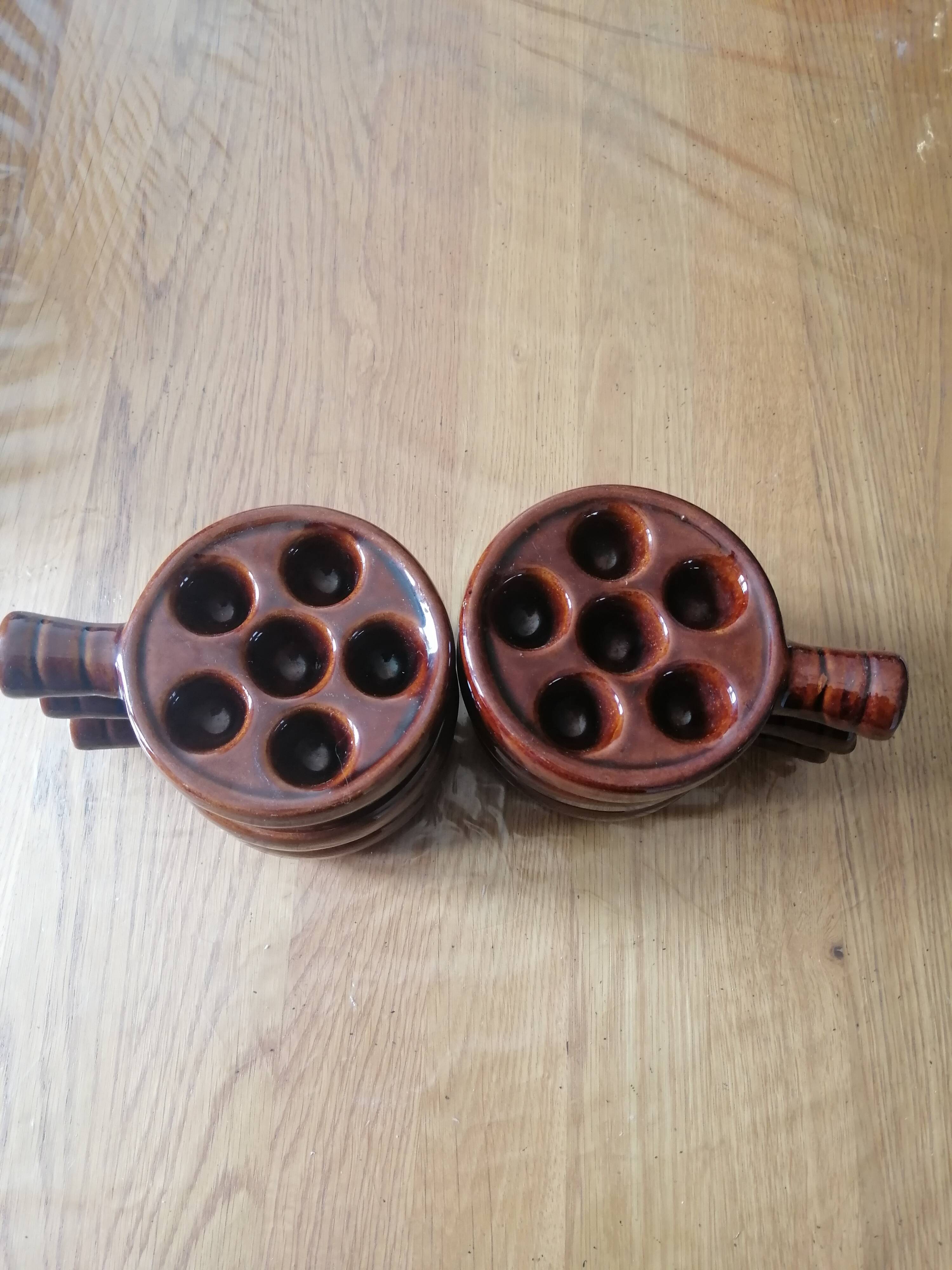 6 vintage snail pans