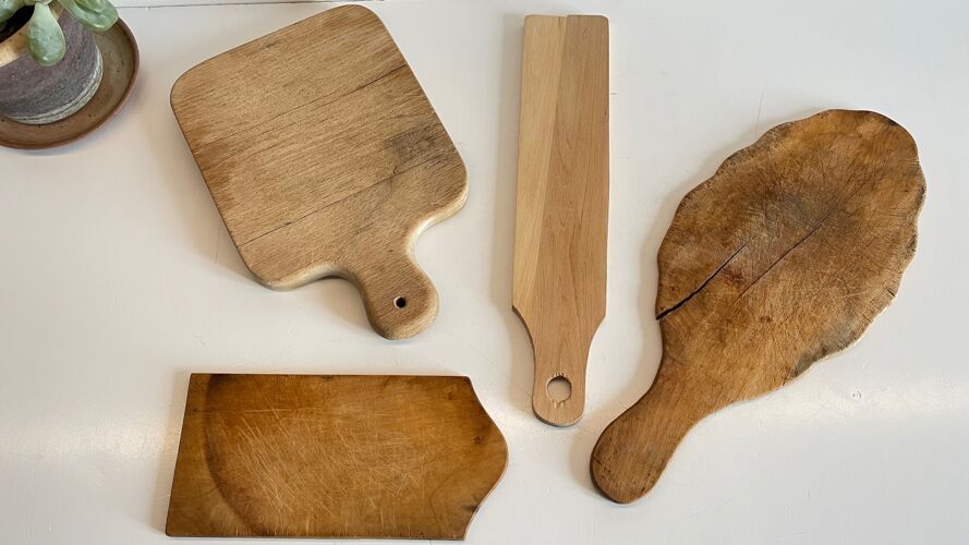 4 planches à découper en bois vintage