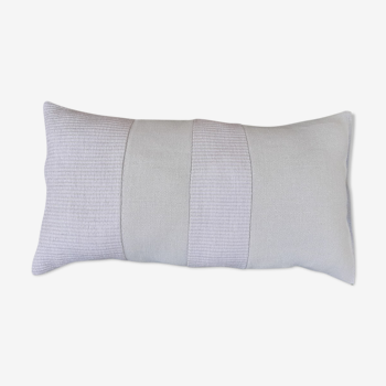 Nobilis Raffia band cushion