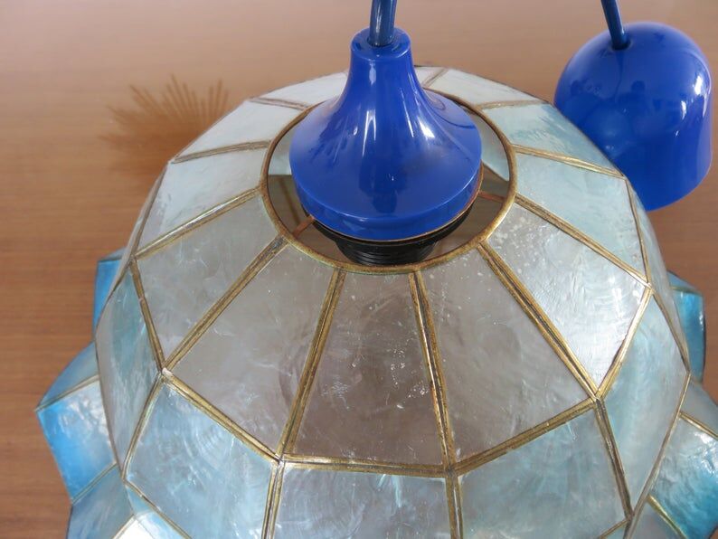 Suspension in blue mother-of-pearl and brass 70s
