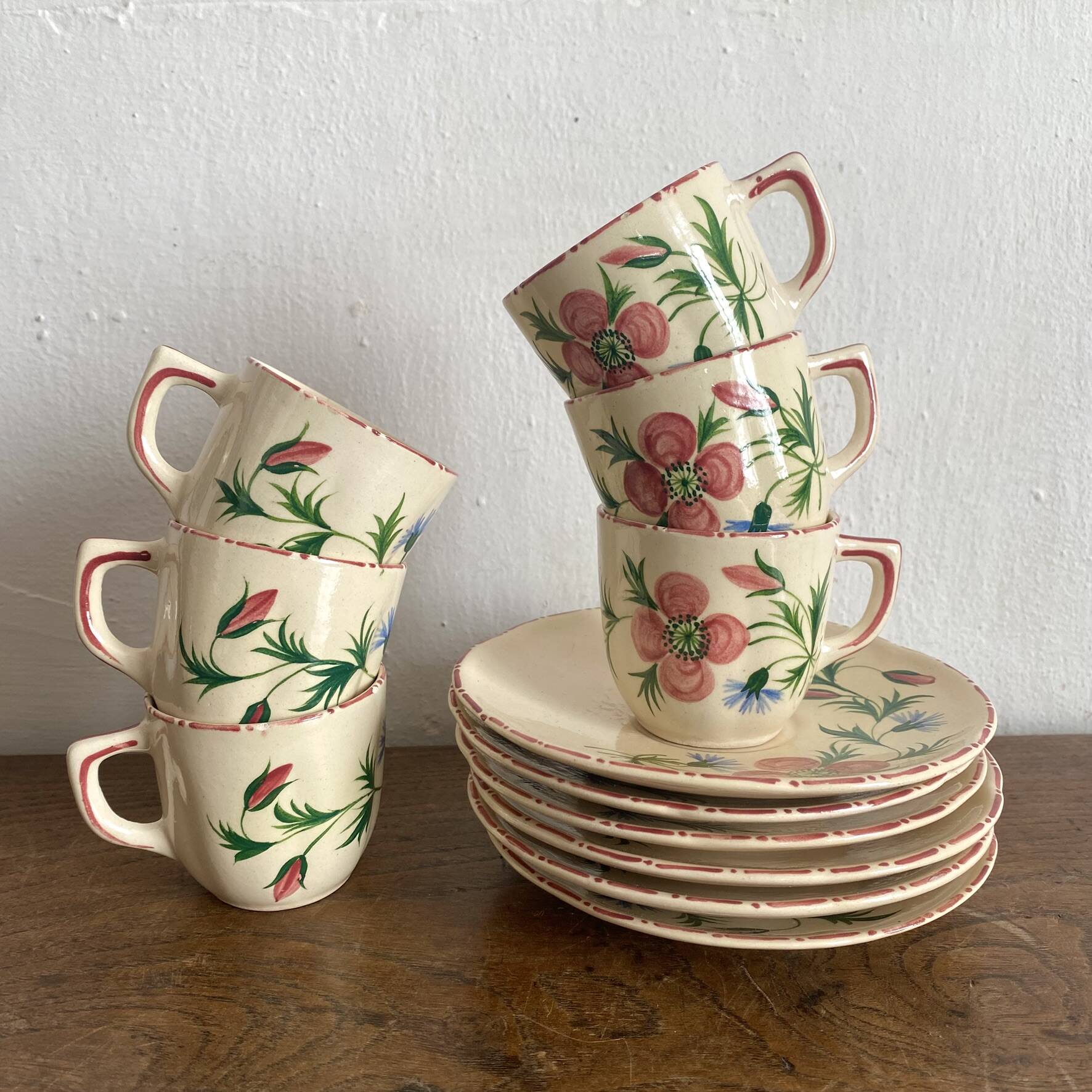 Coffee cups and saucers in Desvres earthenware.