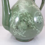 Asian Korean celadon porcelain pourer