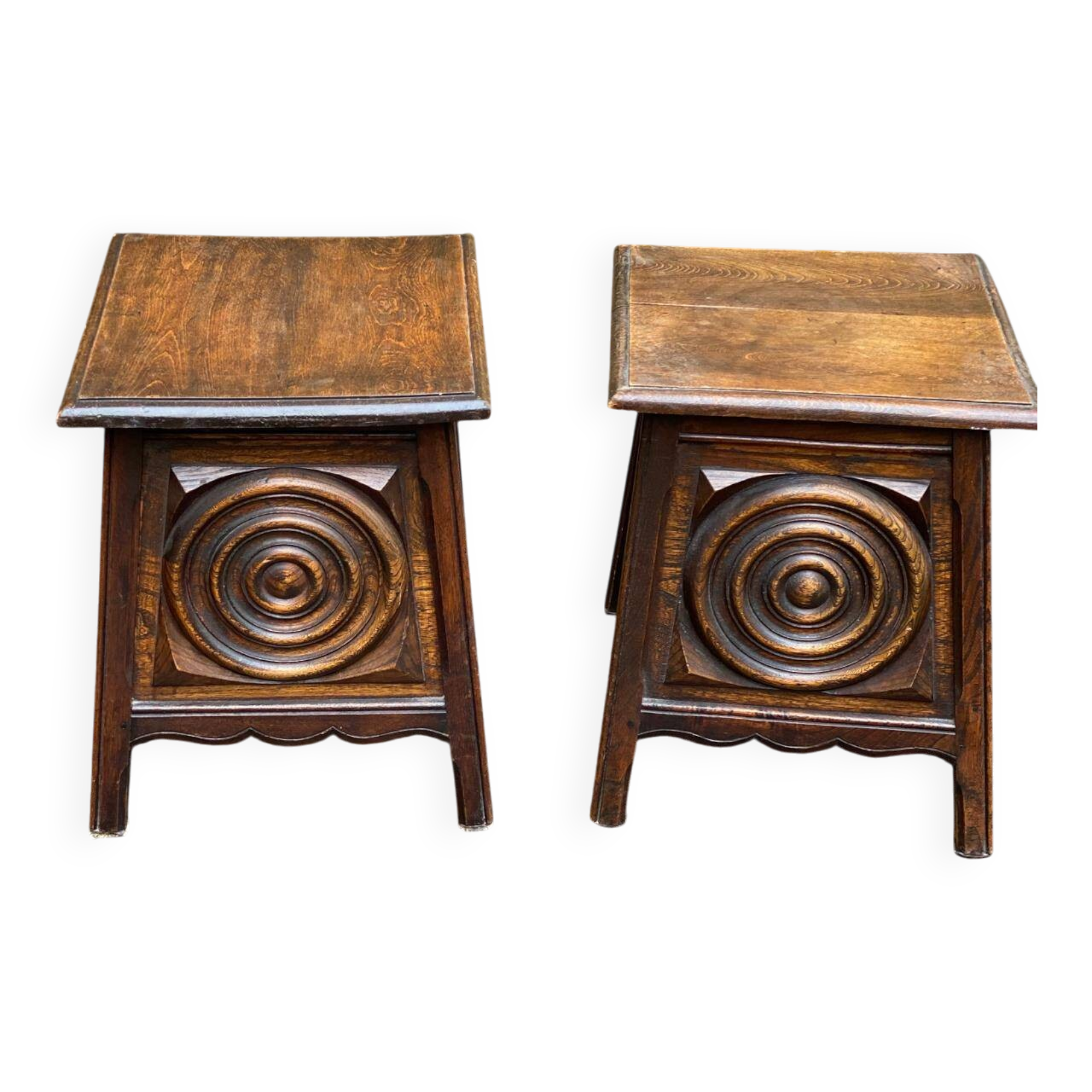 2 Breton bedside tables in solid wood