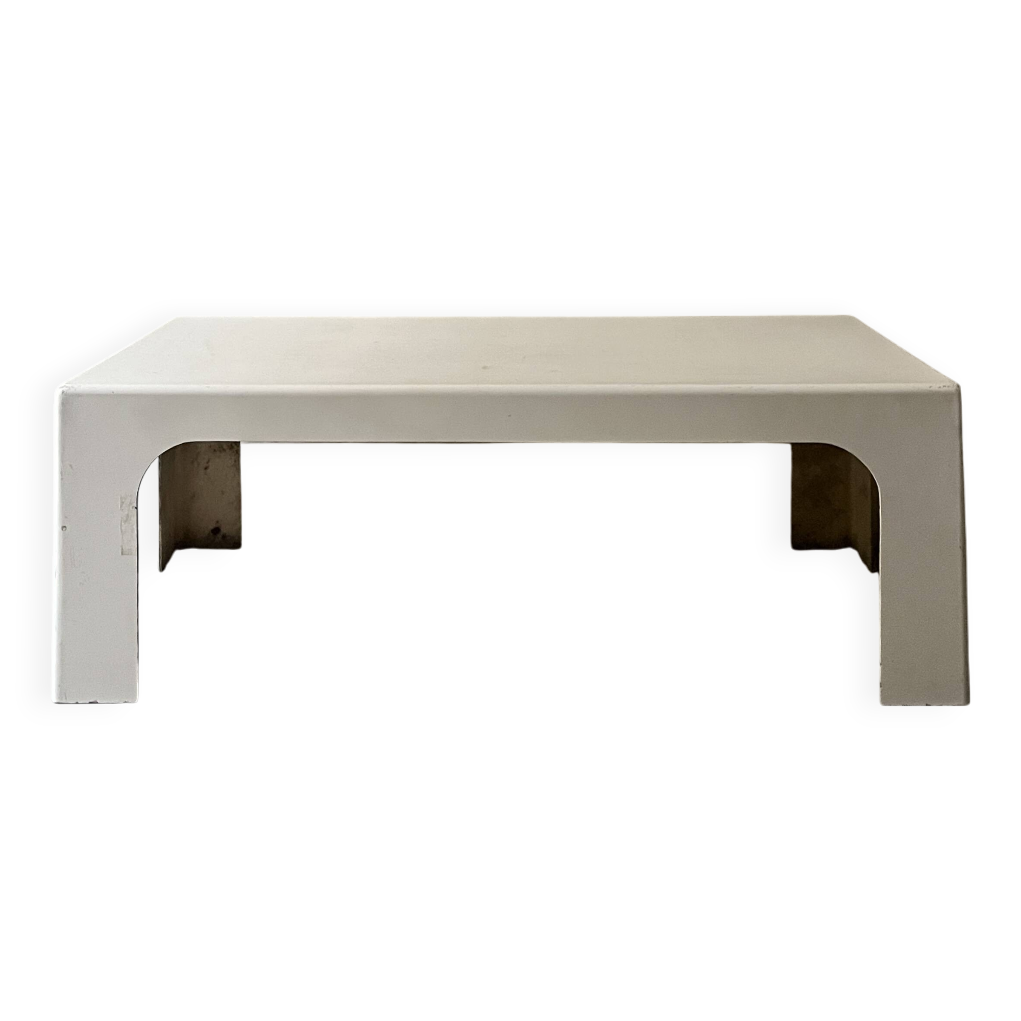 Prisunic coffee table in off-white fibreglass, 1970s design.