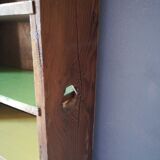 Lockers to hang or lay