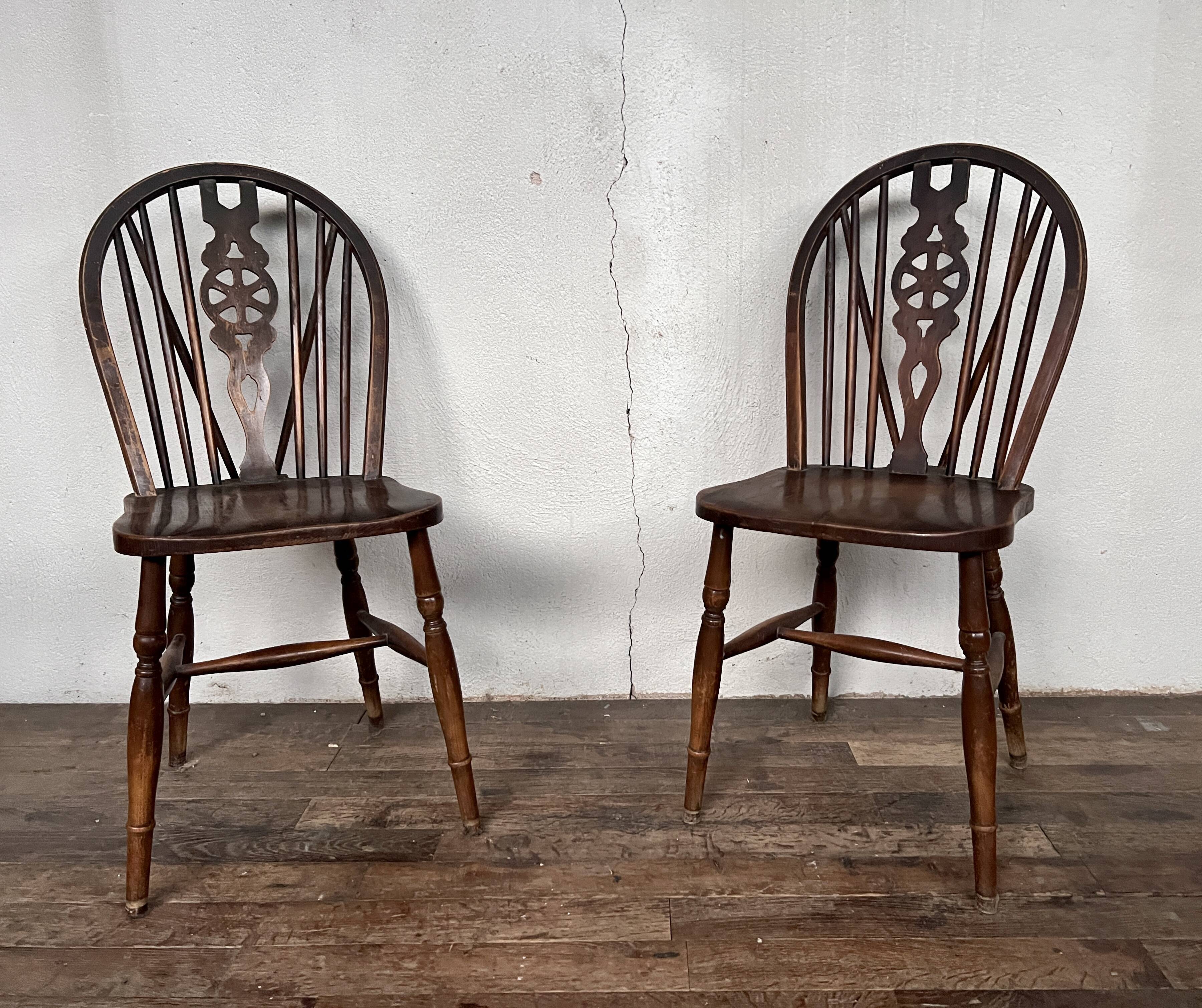 Pair of 2 vintage Ercol dining room bistro chairs, 1950s
