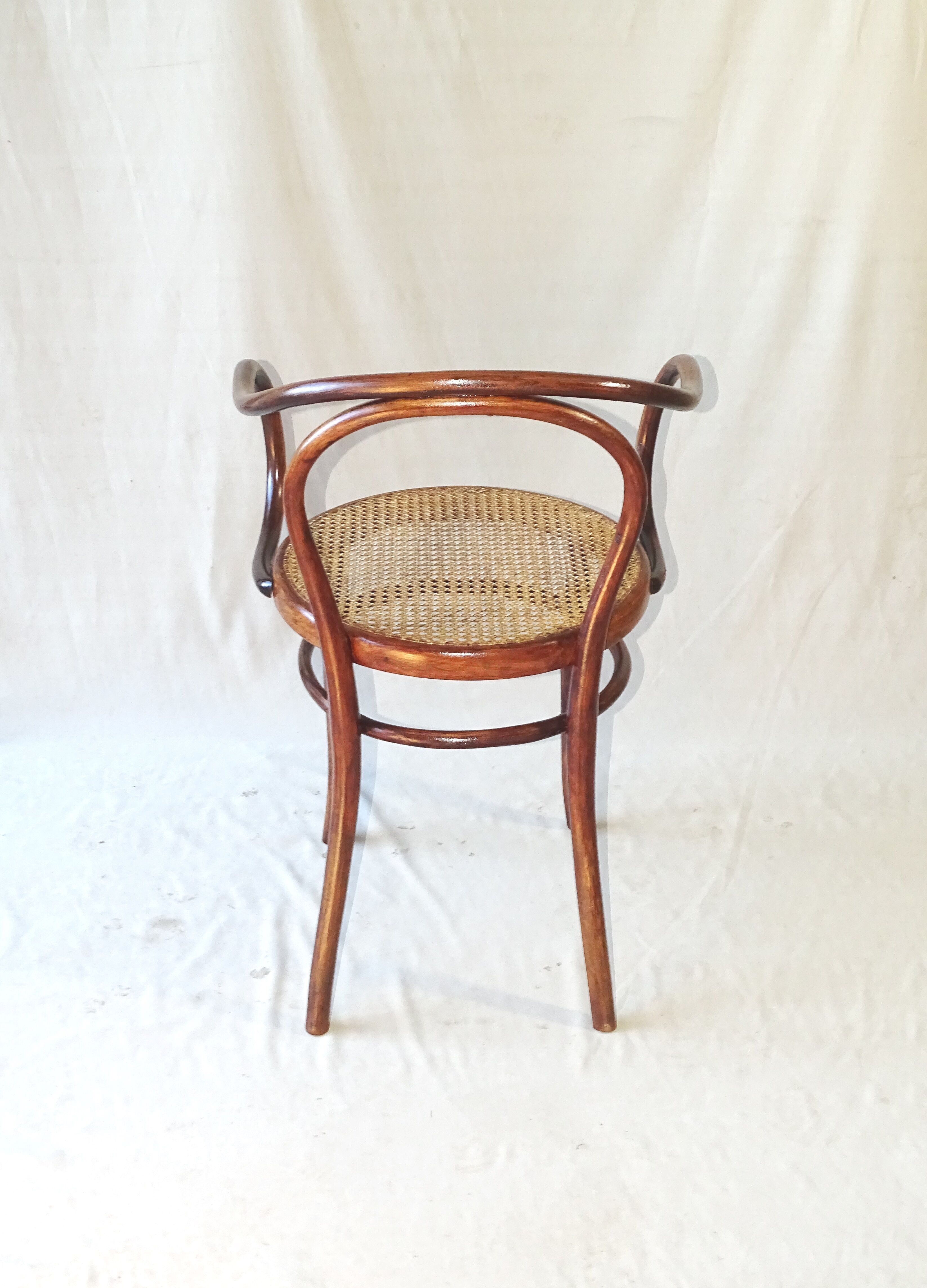 Armchair B9 Le Corbusier from 1910 by Kohn, Cannage neuf
