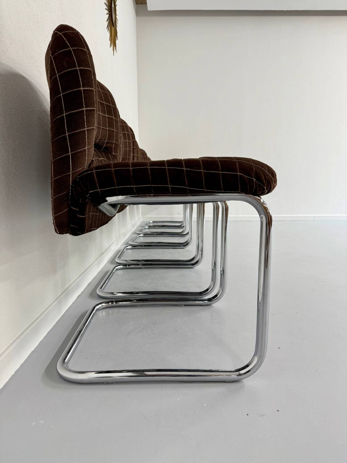 6 old tubular and velvet chairs Italian design from the 70s