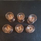 6 verres roses à pied à liqueur
