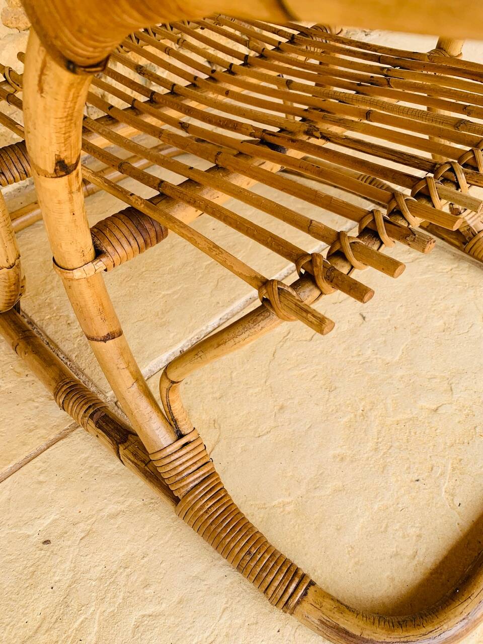 Table basse vintage en bambou et rotin dans le goût de Tito Agnoli, circa 1960