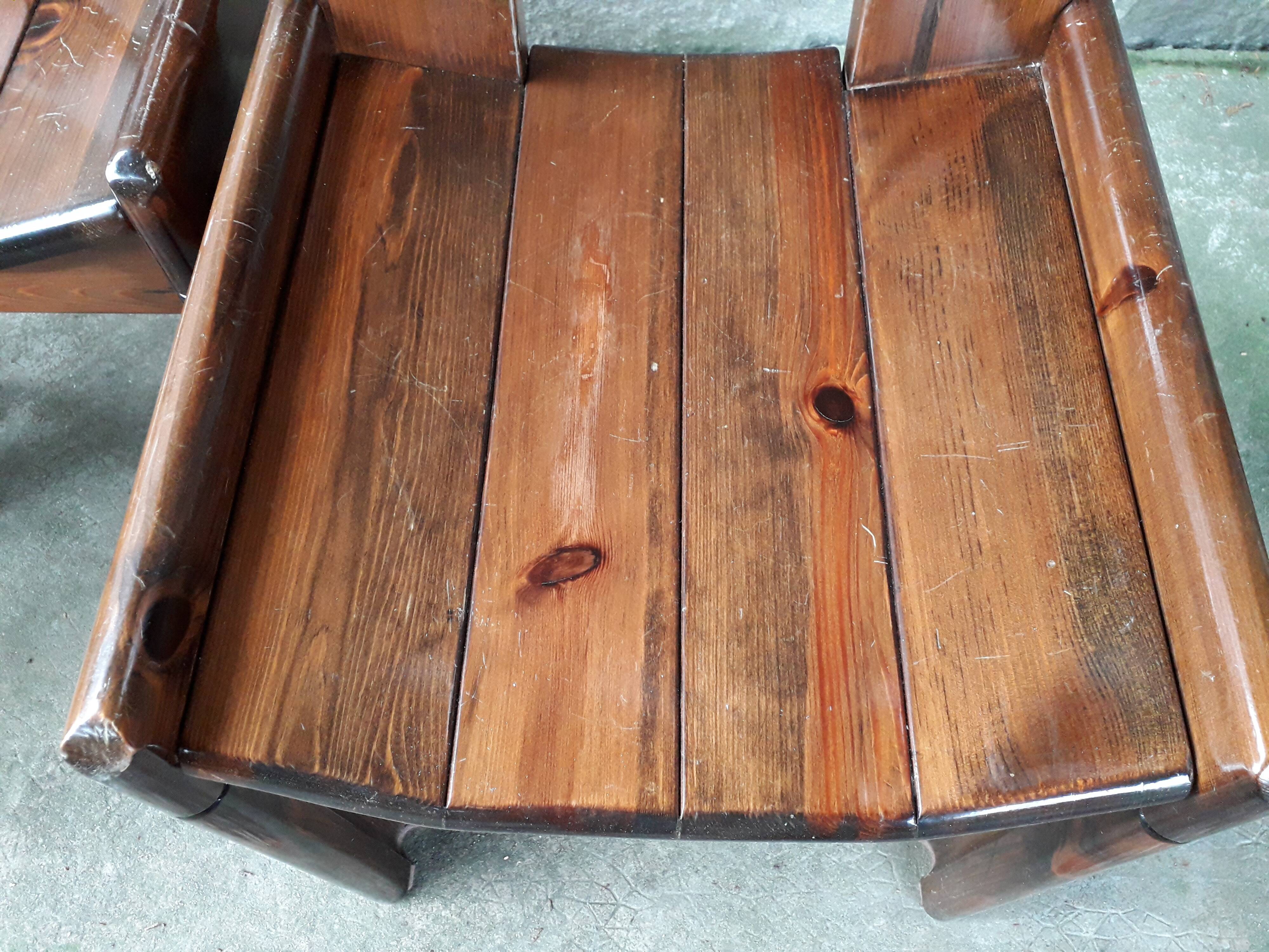Set of 6 varnished pine chairs