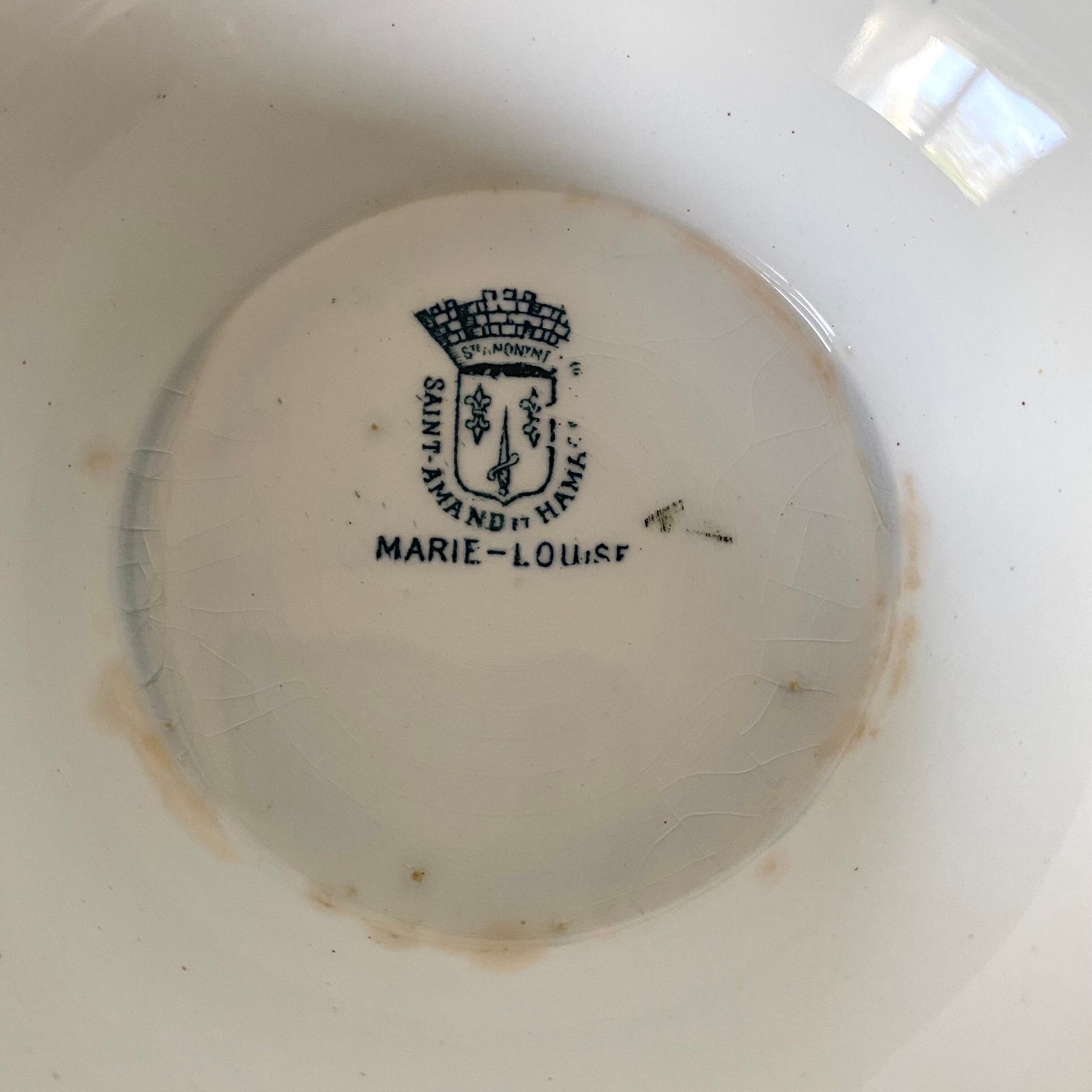 Old soup tureen Saint Amand