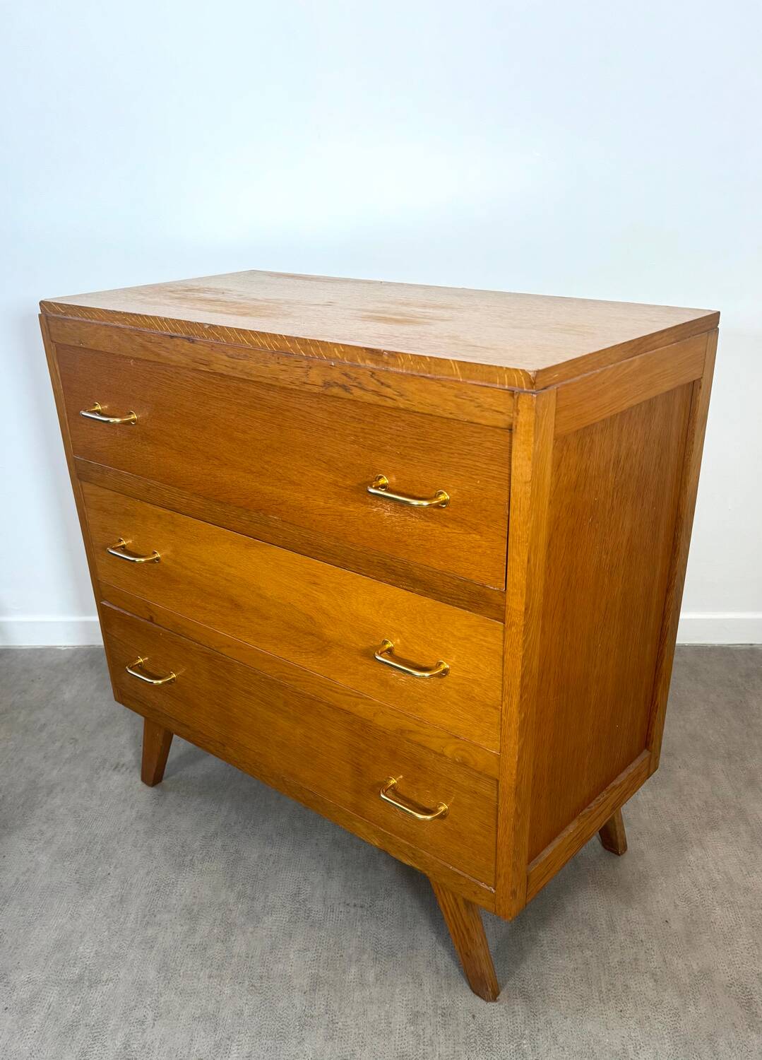 Commode vintage pieds compas