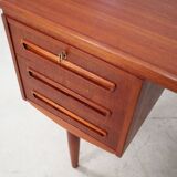 Teak desk, Danish design, 1970s, manufactured by AP Møbler Svenstrup