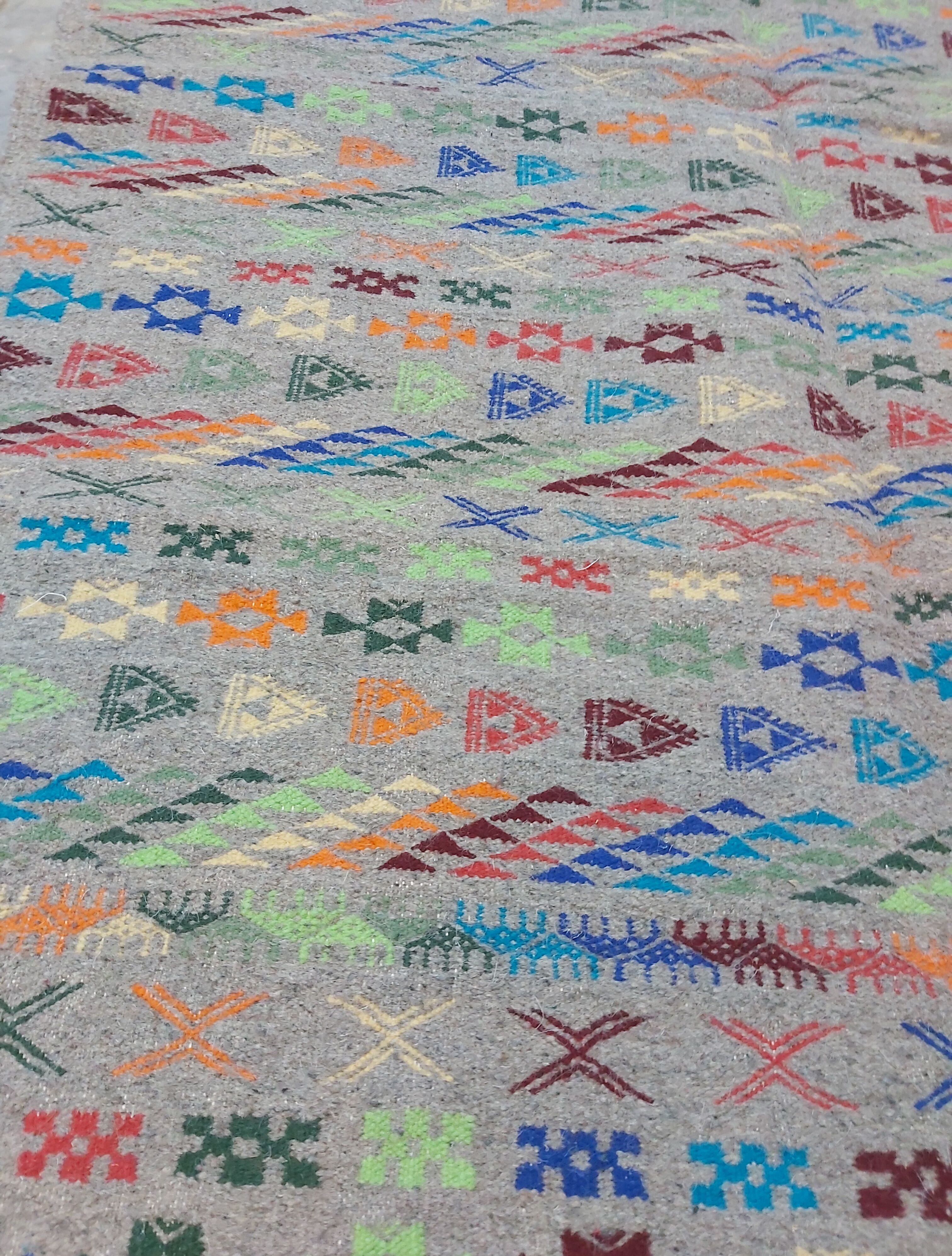 Tapis ethnique multicolore 130x207cm