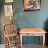 Farmhouse table