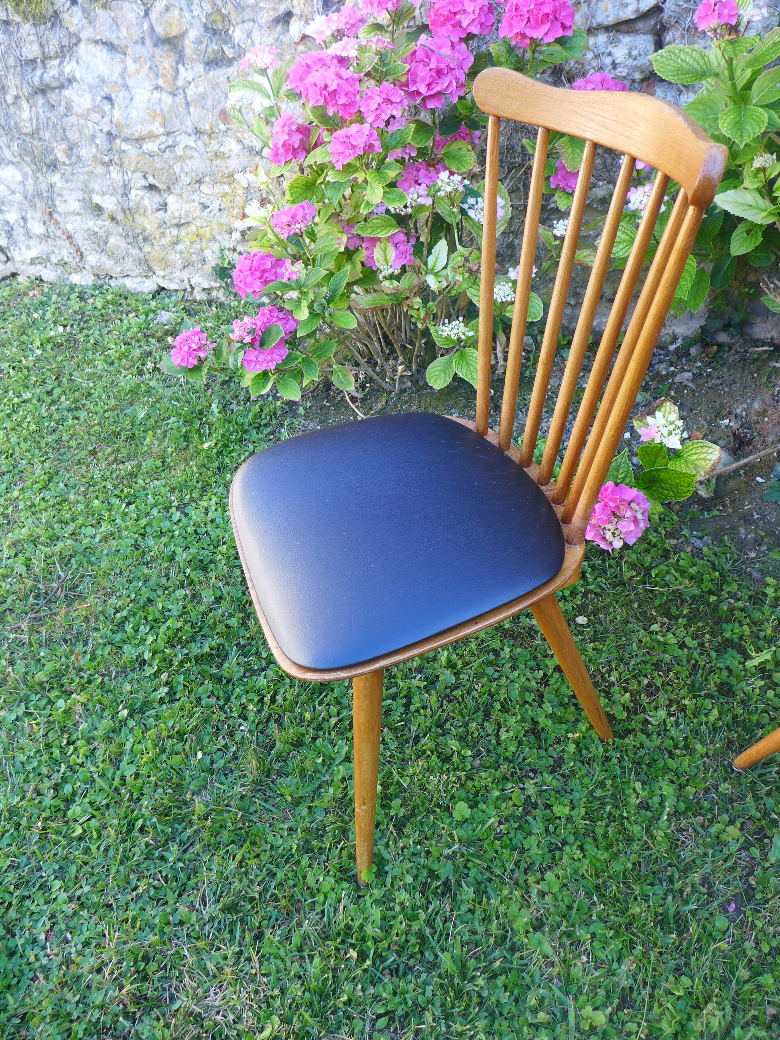 Pair of Chairs Baumann Menuet