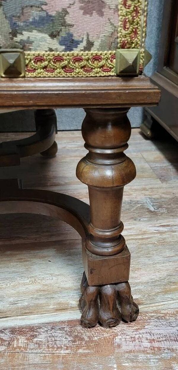 Banquette de Chateau style Louis XIII en noyer vers 1850