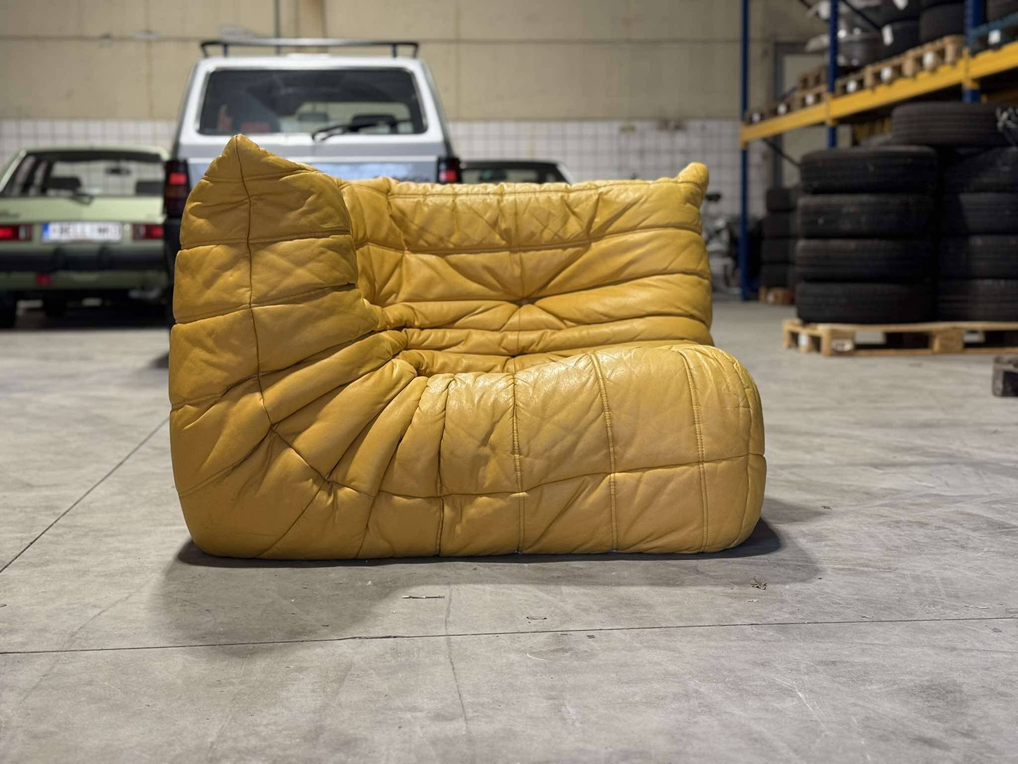 Togo - ligne roset - yellow leather
