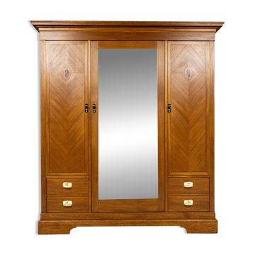 Large Art Nouveau cabinet in marquetry oak 1918-1930